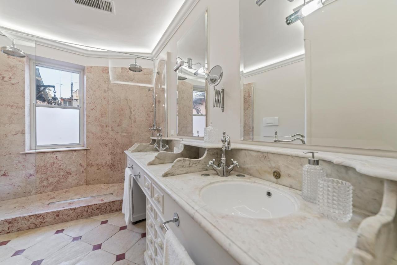 Apartment Bmga L Viapaola43 Palace Luxury Penthouse 2bdr *