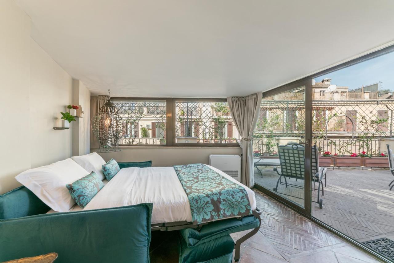 Bmga L Viapaola43 Palace Luxury Penthouse 2bdr Apartment